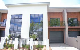 Apartment On Beale Street